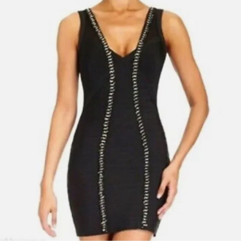 NWT 2B BeBe Gold Chain Stretch Bodycon Bandage Little Black Dress LBD Size XS